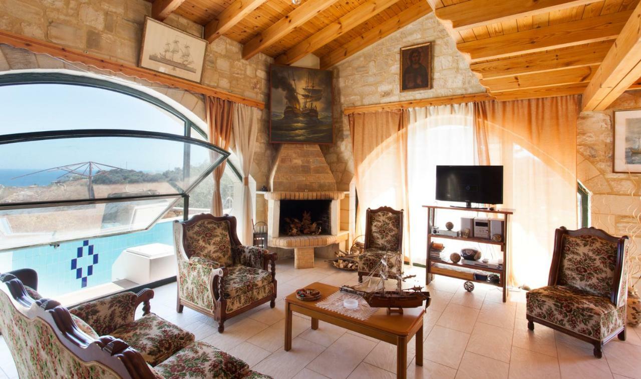 Bio Energy Villa Antonis Stalós Екстериор снимка