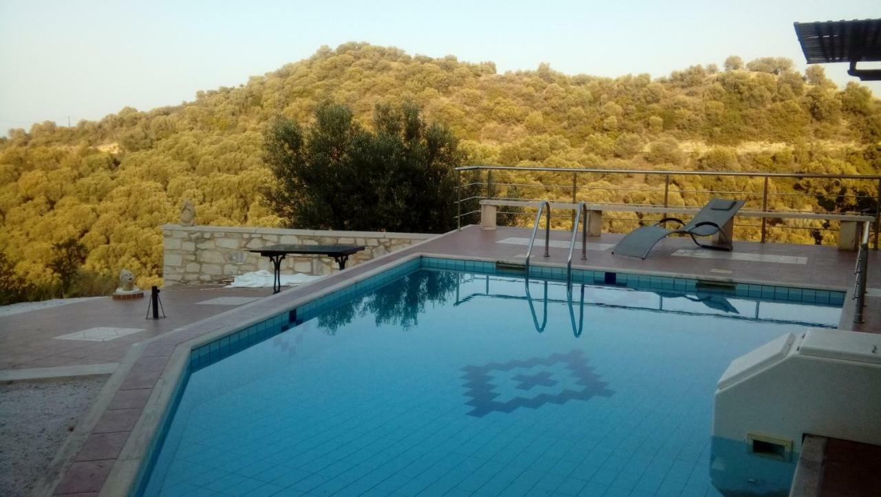Bio Energy Villa Antonis Stalós Екстериор снимка